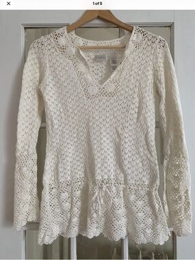Emma James Cream Crochet V-Neck Sweater flare Sleeves